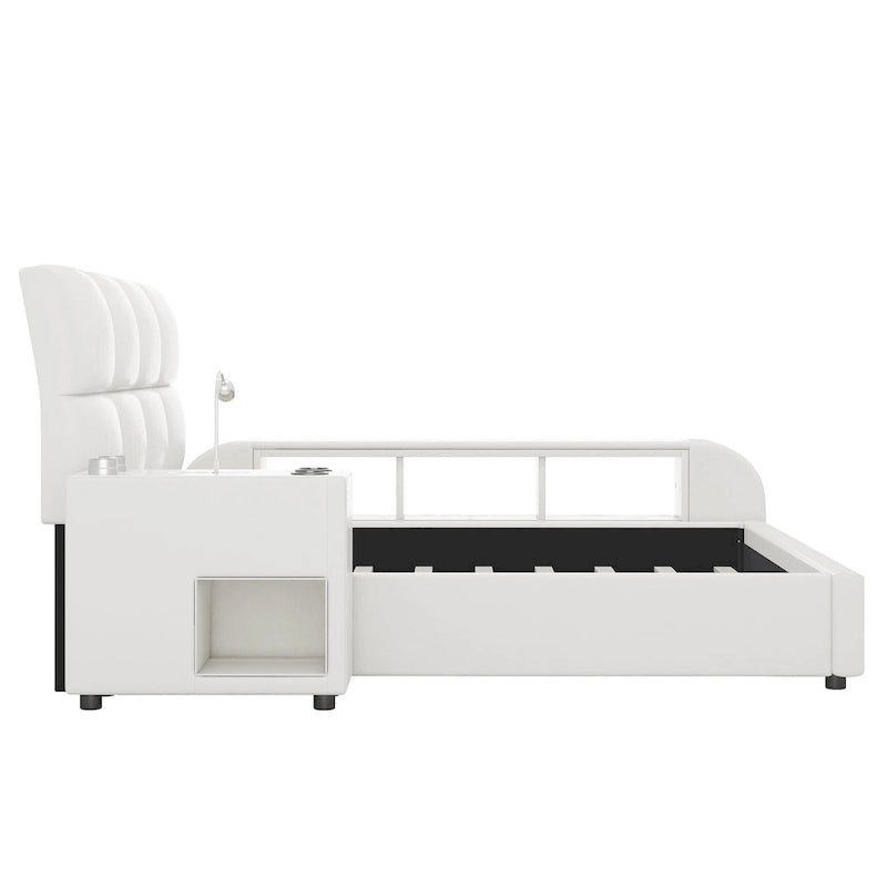 Cadre de lit plateforme en cuir PU Queen Size avec table de chevet multimédia
