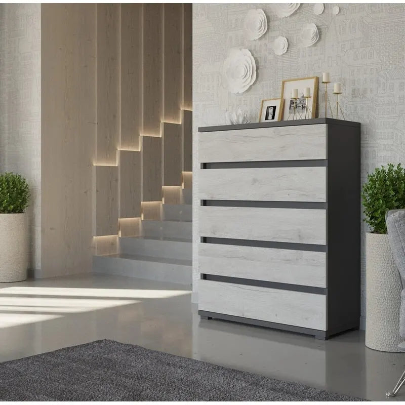 Modern 5-Drawer Dresser with Clean Lines for Bedroom Storage