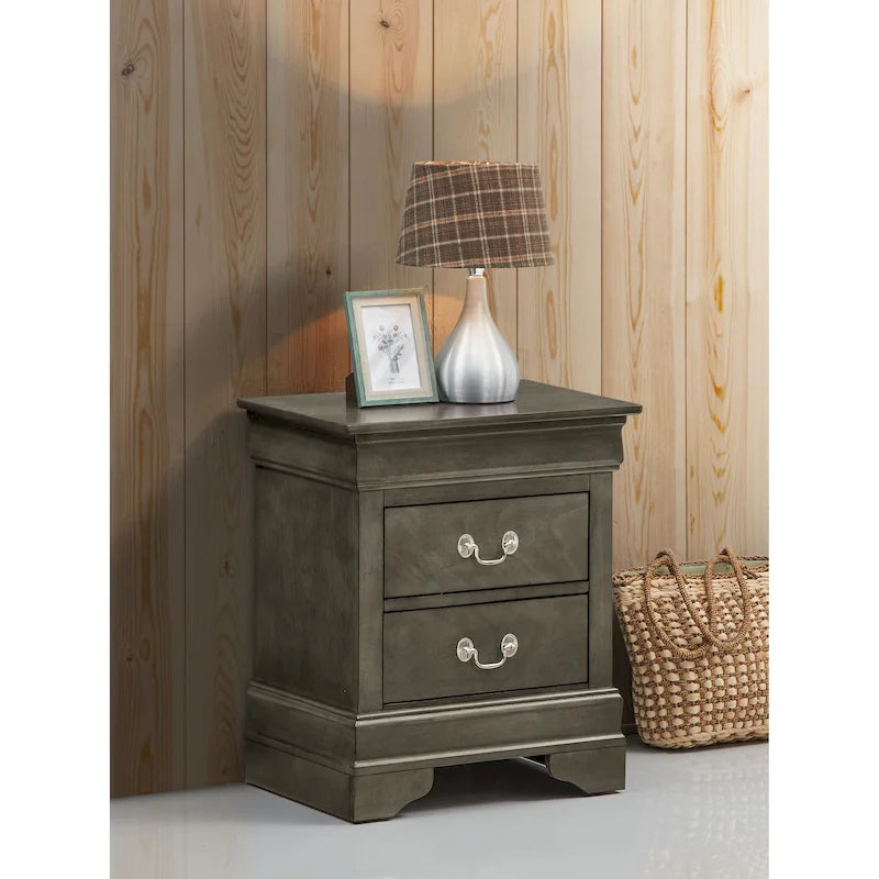 Traditional 2-Drawer Wood Nightstand