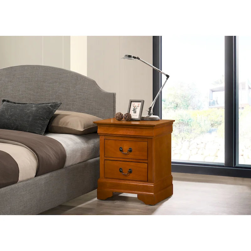 Traditional 2-Drawer Wood Nightstand