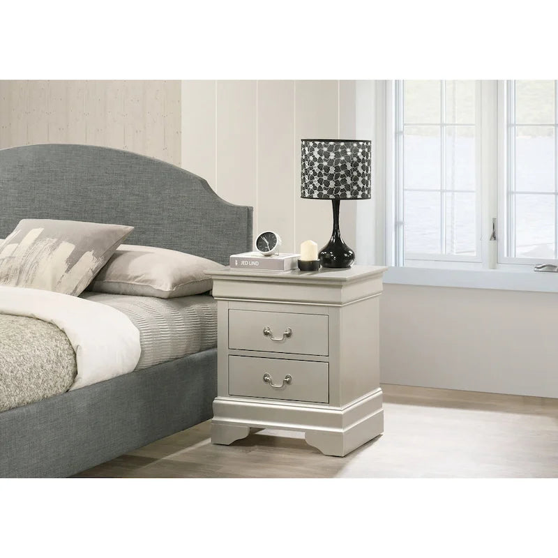 Traditional 2-Drawer Wood Nightstand